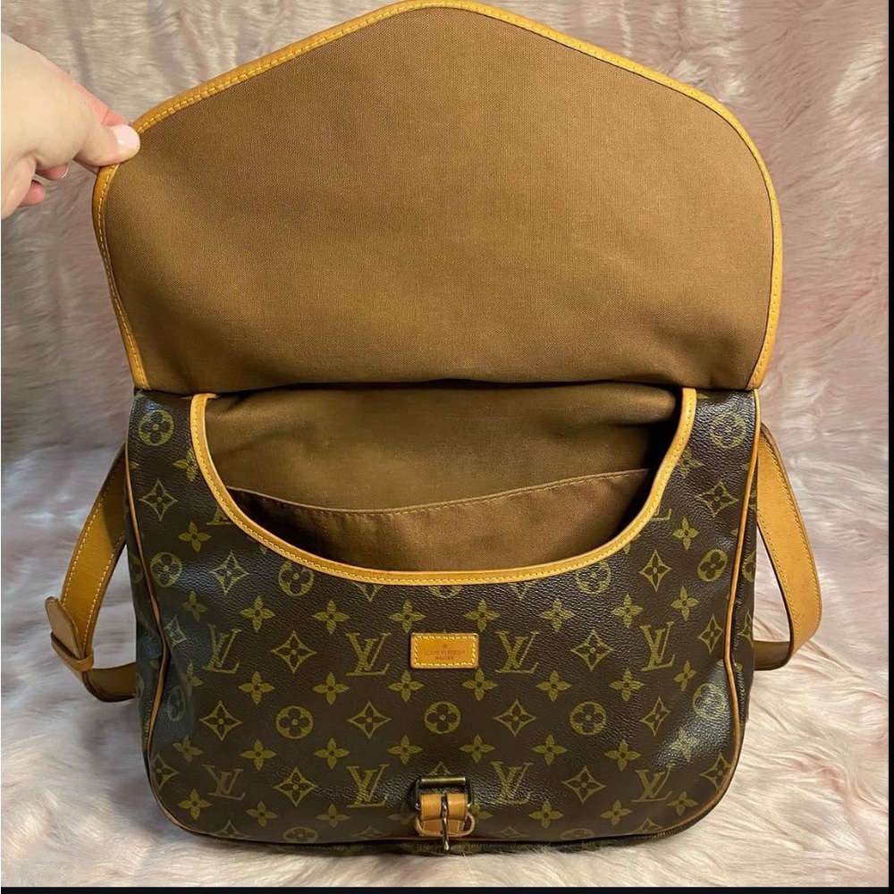 Louis Vuitton Saumur 35 - Picture 2 of 8